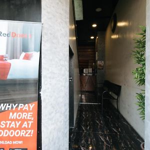 Reddoorz Near Quiapo Church Manila